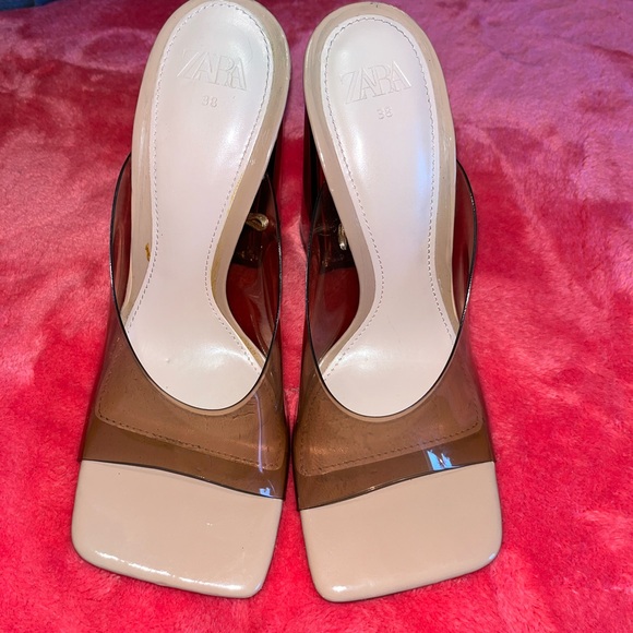 Beautiful brown glass square toes block heel slipper from Zara - Picture 2 of 5